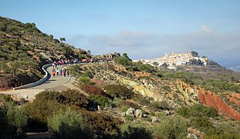 Archivo:Ruta senderista - Camino de la Abuela Liñana - Festividad del Santo Ángel de Ayora 03