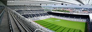 Archivo:StJamesParkPanorama