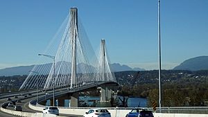 Vancouver Portmann-Bridge 2015.JPG