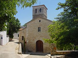 Archivo:Vista de la parroquia de San Pedro de Olmeda de las Fuentes