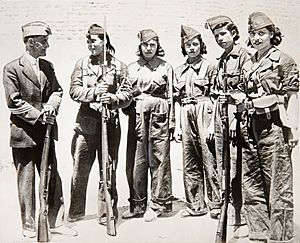 Archivo:Women Soldiers - Google Art Project