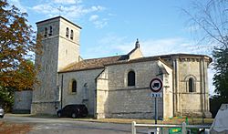 Église Saint-Martin de Villenave-d'Ornon vue rue.JPG