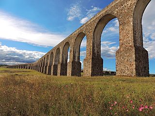 Arcos del sitio (Salvador).JPG