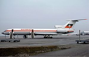 Archivo:Balkan Bulgarian Tupolev Tu-154B Marmet May 1979