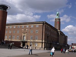 Archivo:City Hall, Norwich