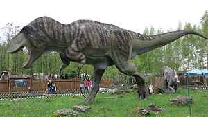 Archivo:Feathered Tyrannosaurus model