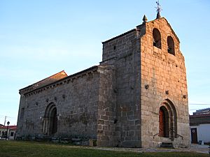 Archivo:Iglesia de Santa Elena (Ledesma)