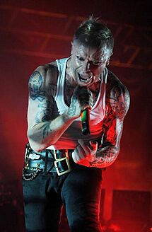 Keith Flint in 2009.jpg