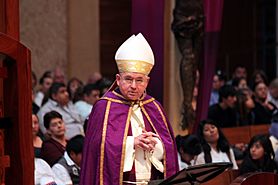 Archivo:LA Archbishop JOSE GOMEZ
