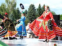 Archivo:Mexican Dancers at Heritage Days, Edmonton