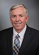 Archivo:Mike Parson official photo