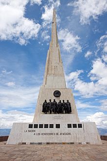Archivo:Obelisk Battle of Ayacucho2 MC
