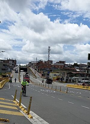 Archivo:Paso Deprimido Montenegro Quindío