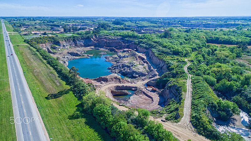 Rocks Quarry (179469289)