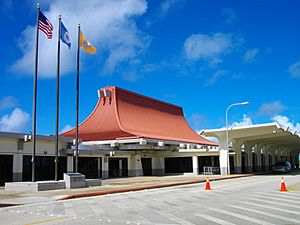Archivo:Saipan International Airport Terminal Building1