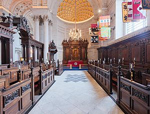 Archivo:St Paul's Cathedral Chapel of St Michael & St George, London UK - Diliff