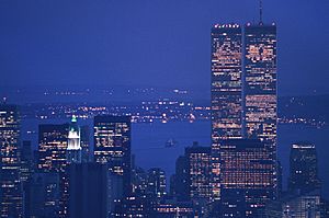 Archivo:Twin Towers from Empire State Building