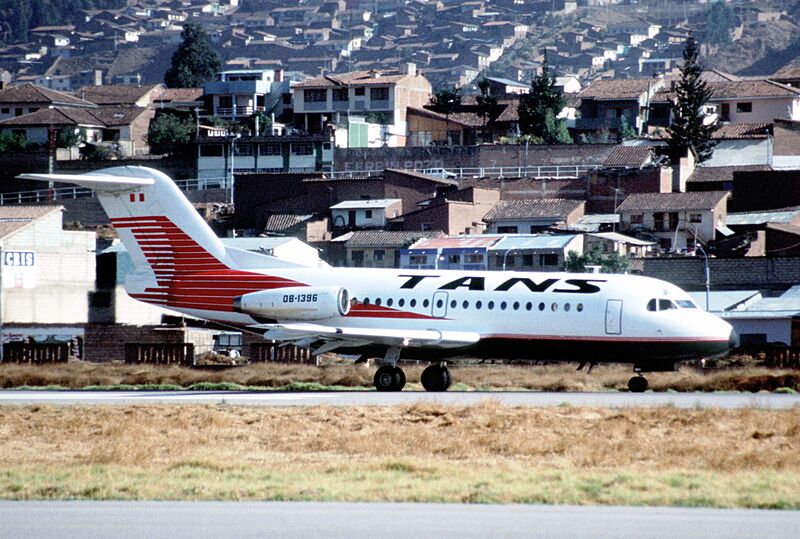 110af - TANS Fokker F28 Fellowship 1000; OB-1396@CUZ;29.09.2000 (5257283426)
