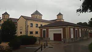 Archivo:Antigua cárcel de Segovia