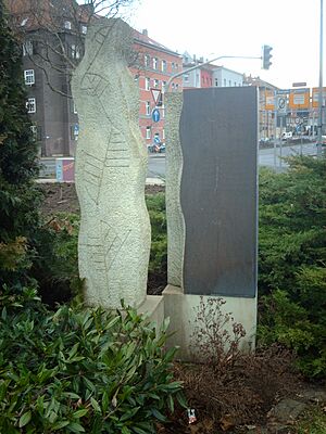 Archivo:Benary monument Erfurt