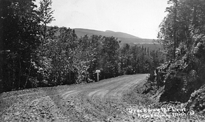 Archivo:Brockway Mountain Drive western end, 1933-34