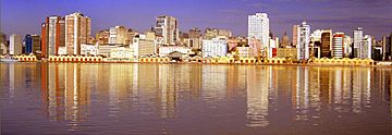 Archivo:Cais Mauá Porto Alegre 2