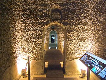 Archivo:Cisternas Romanas (Monturque)
