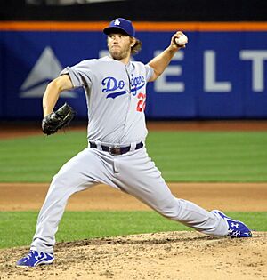 Archivo:Clayton Kershaw on July 23, 2015 (2)