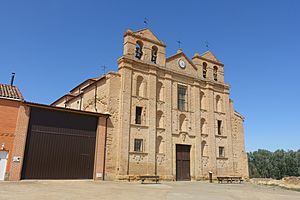 Archivo:Convento de la Merced, Valdunquillo 01