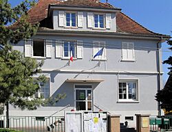 Diefmatten, Mairie-école 1.jpg