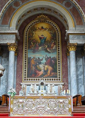 Archivo:Esztergom basilica altarpiece Hungary