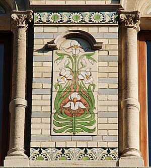 Archivo:Grande Maison de Blanc Fleurs
