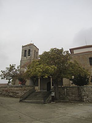 Archivo:Iglesia Bustillo del Oro