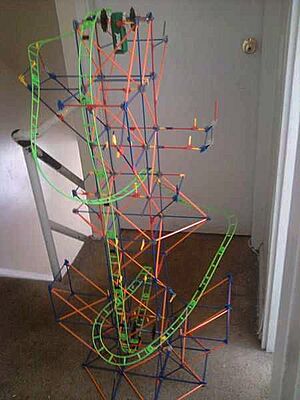 Archivo:K'nex Rollercoaster