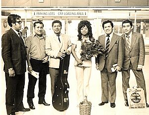 Archivo:Lucha Reyes en Nueva York