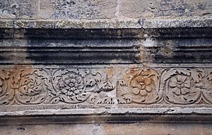 Archivo:Mausoleu de Favara 4