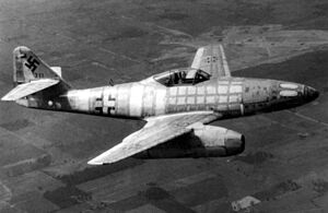 Archivo:Messerschmitt Me 262 050606-F-1234P-055