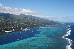 Archivo:Papeete - Lagon
