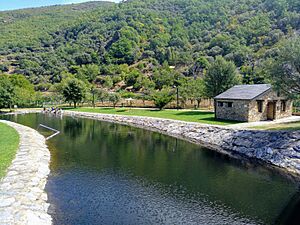 Archivo:Playa fluvial de San Facundo