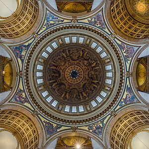 Archivo:St Paul's Cathedral Interior Dome 3, London, UK - Diliff