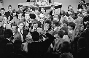 Archivo:The Beatles in Treslong. NL-HlmNHA 1478 2588K 21
