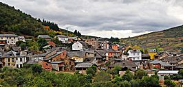 Vista panorámica de Santalla del Bierzo.jpg