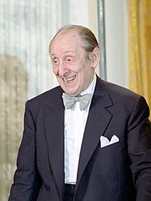 Vladimir Horowitz C37292-1 (cropped).jpg