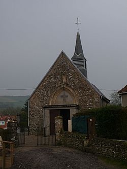 Église Saint-Quentin d'Hervelinghen - 1.jpg