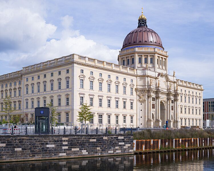 Berliner Stadtschloss, September 2022-L1000099