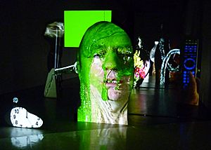 Archivo:Face to face. Tony Oursler