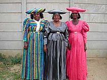 Archivo:Herero women