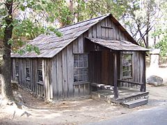 Archivo:James Marshall cabin in Coloma California