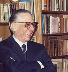 José Ramón Medina (1988).jpg