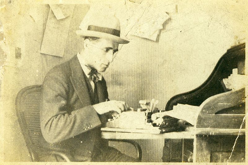 LEO 1922b